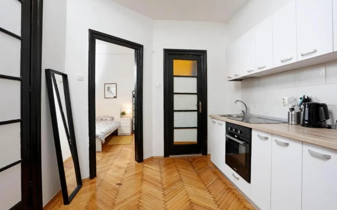 Charming Vintage Apartment Bukarest Rumænien